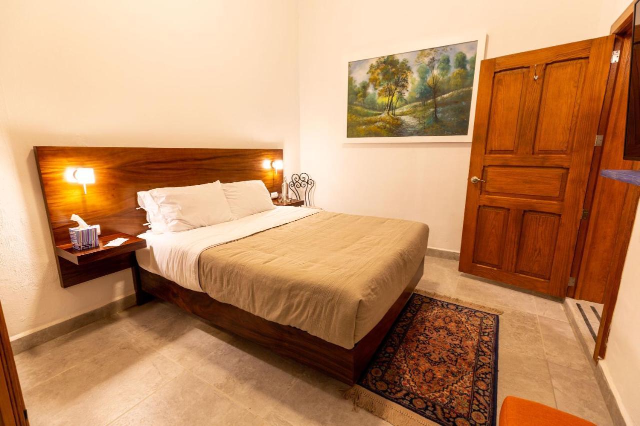 Plaza Chapala Hotel Buitenkant foto